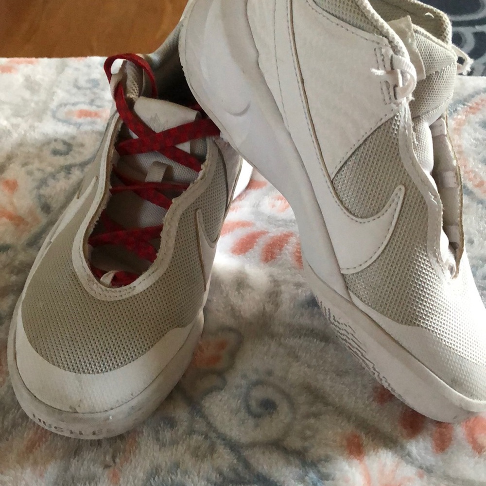 Hustle white Nike 3.5 awesome condition